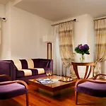 UNAHOTELS Decò Roma