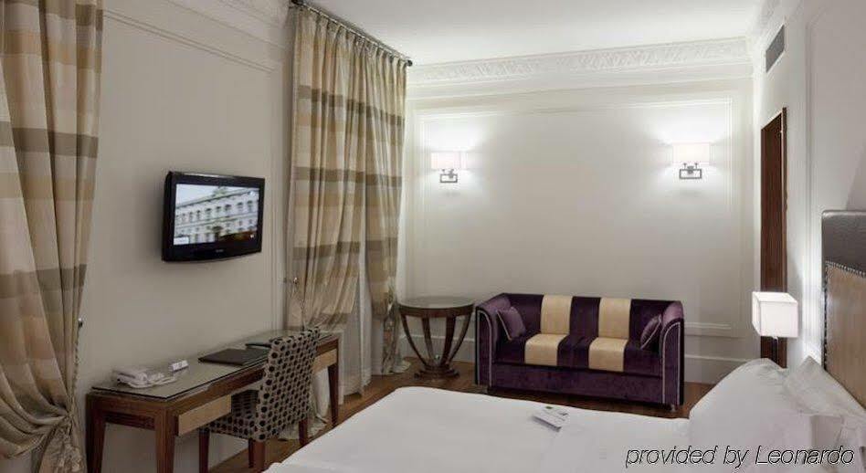 Unahotels Decò Hotel