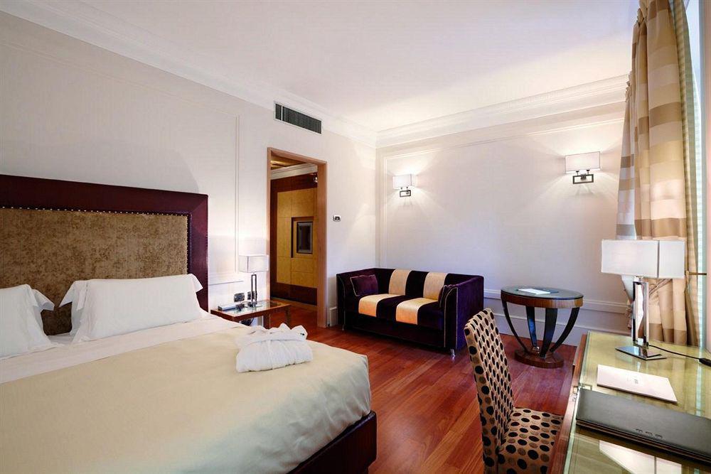 Unahotels Decò Hotel